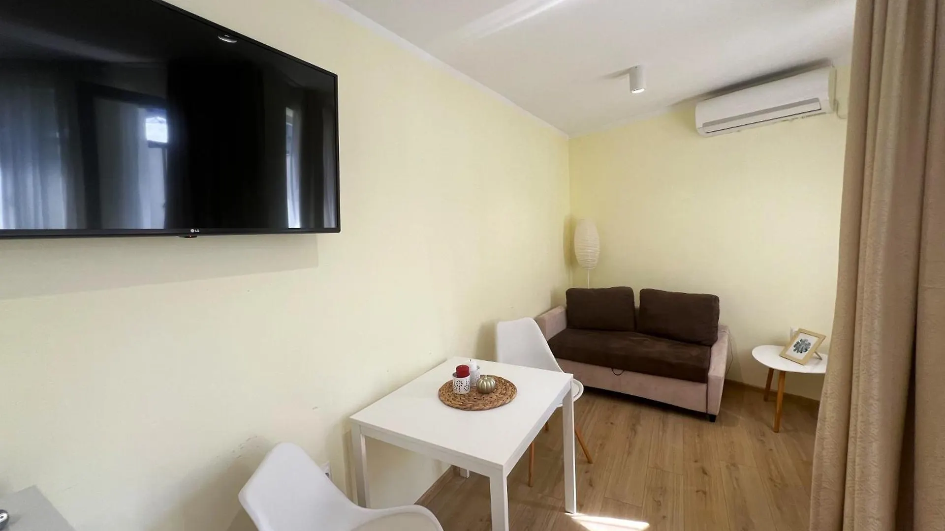Apartment Luxury Apartmemts Burgas Bulgaria