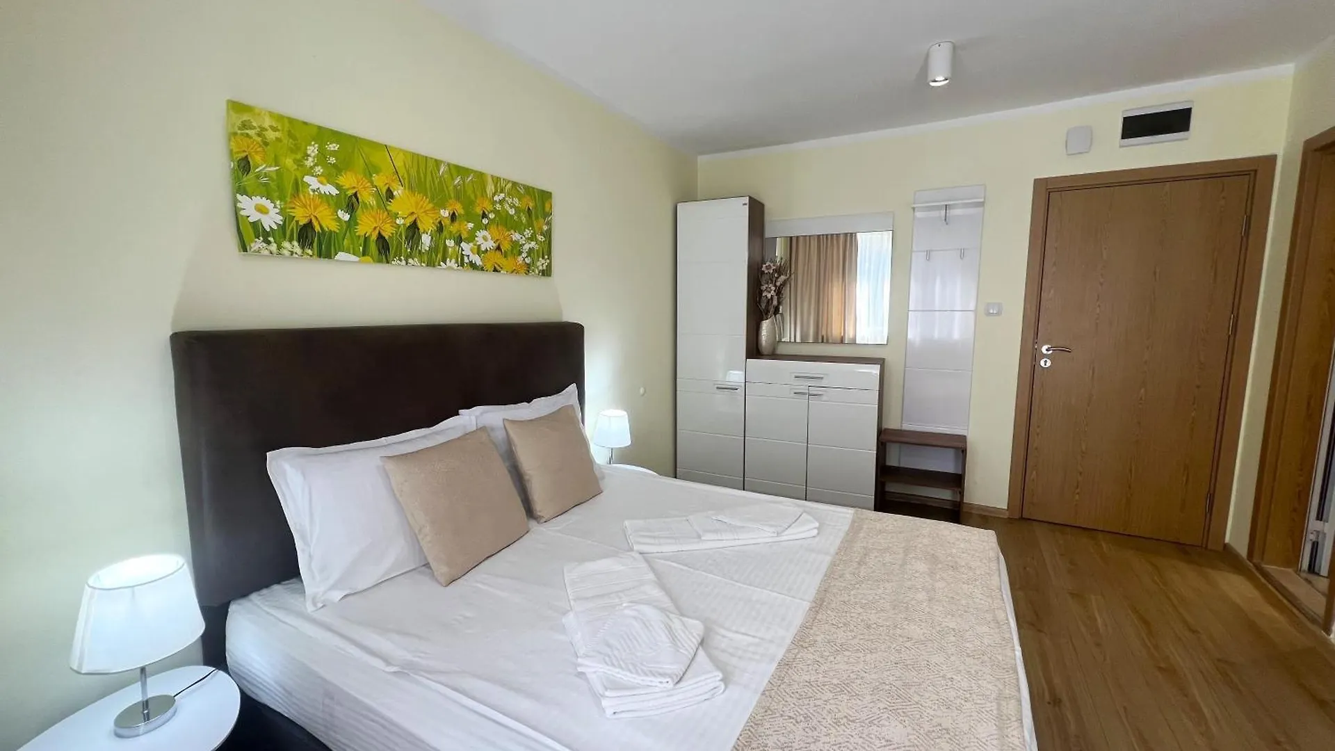 Luxury Apartmemts Burgas 0*,  Bulgaria