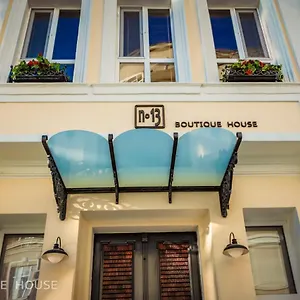 No13 Boutique House Pensión
